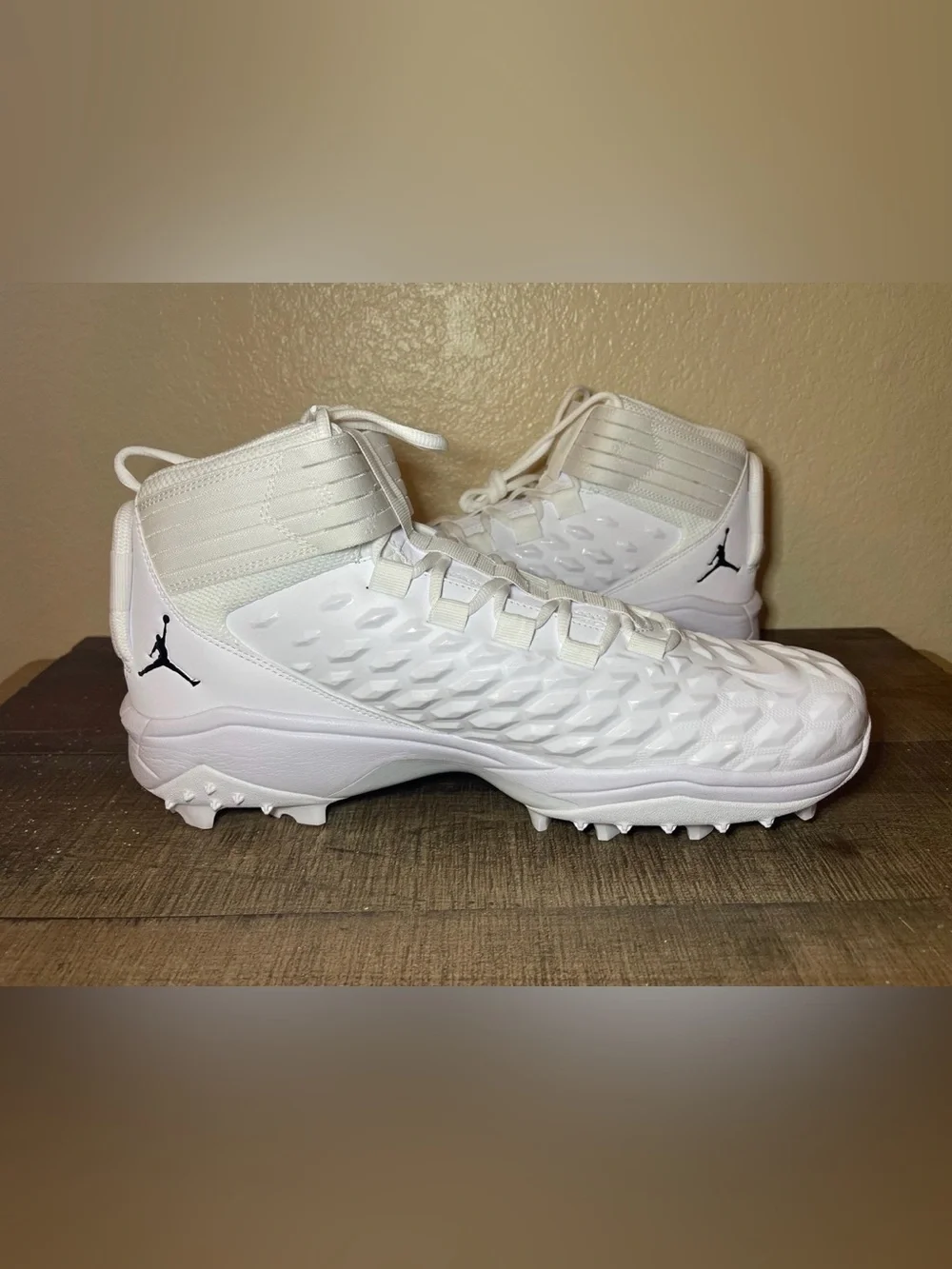 Jordan Force Savage Pro 2 Shark Football Cleats. - Size 15 Men.